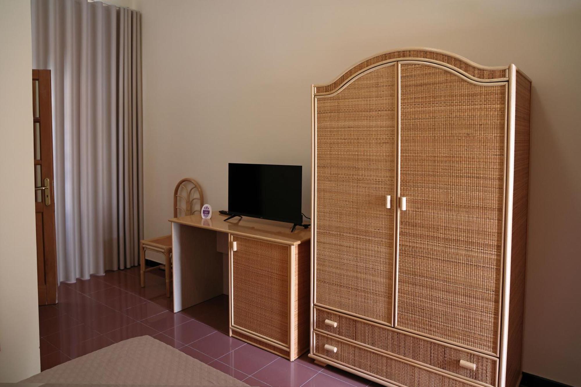 Hotel Della Piazza Пицо Екстериор снимка